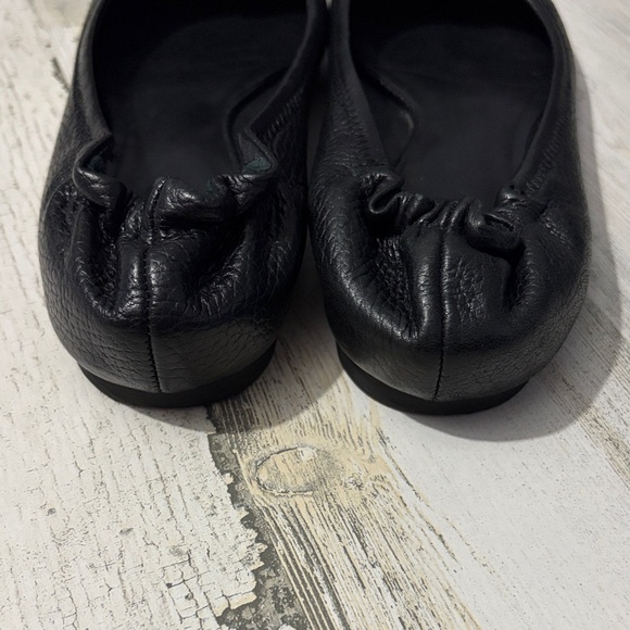 Tory Burch Mini Ballet Black Textured Flats Size 5 - Picture 9 of 14